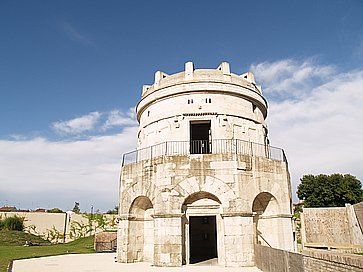 Mausoleo di Teodorico, a Ravenna.