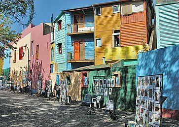 Case colorate a San Telmo, Buenos Aires.