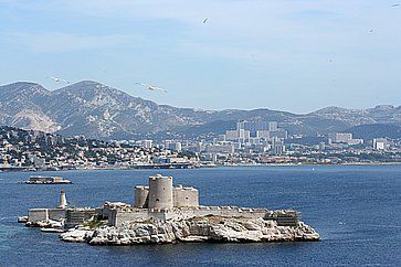 Castello d'If al largo di Marsiglia.