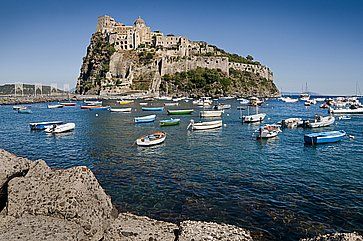 Castello Aragonese sull'isola di Ischia.