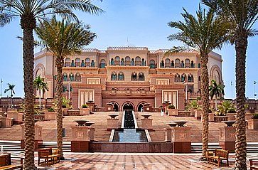 Emirates Palace ad Abu Dhabi.