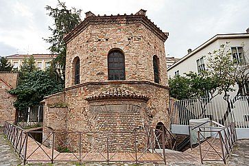 Antico Battistero degli Ariani a Ravenna.