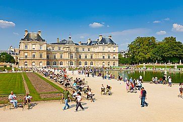 Il Palazzo del Lussemburgo a Parigi.