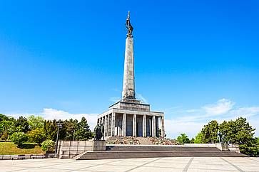 Il monumento Slavin War Memorial a Brasialva.