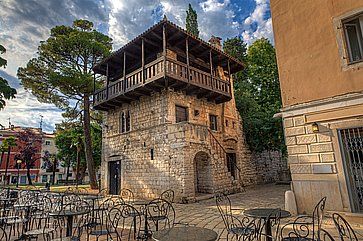 Veduta della Casa Romanica a Poro, Istria.