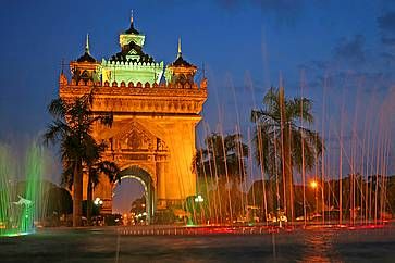 Monumento della Vittoria Patuxai a Vientiane.