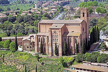 La Basilica di San Domenico a Siena.