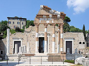 Rovine del Tempio Capitolino a Brescia.