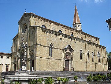 La Cattedrale dei Santi Pietro e Donato ad Arezzo.