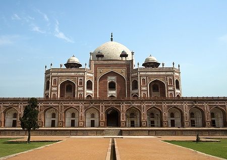 Mausoleo di Humayun a Delhi, esempio di architettura Mogul.