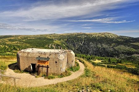 Bunker della Seconda Guerra Mondiale nei Monti dei Giganti, Repubblica Ceca.