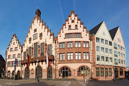 Il Römer a Römerberg, il Municipio di Francoforte, con facciata gotica.