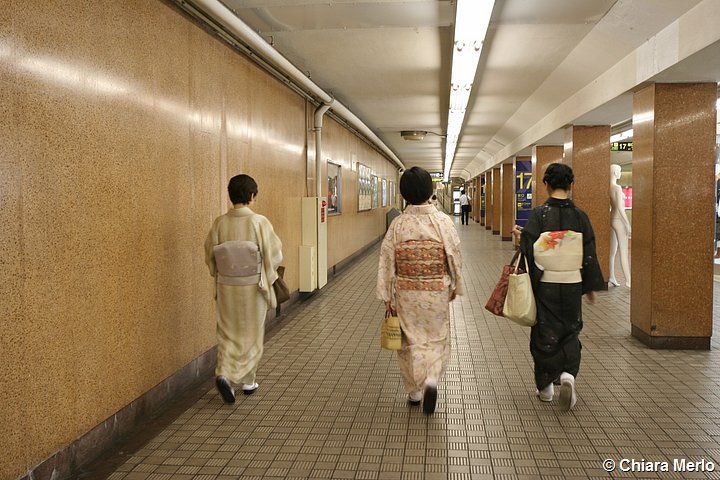 donne in kimono