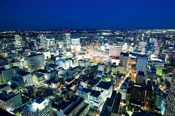 Sendai dall'alto di notte