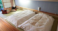 camera con tatami e futon presso Oku Nikko Hotel Shikisai.