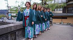 Come indossare lo yukata