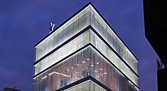 Edificio di Dior ad Omotesando.