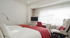 Piccola stanza all'hotel Remm di Akihabara.