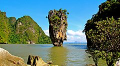 Iconica roccia alla Baia di Phang Nga.