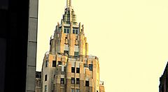 L'American International Building.