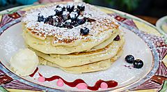 Dettaglio di Pancake al mirtillo, da Miss Shirley a New York.