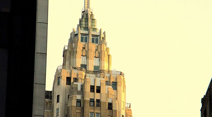 L'American International Building.