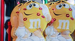 Pupazzi del negozio M&M's a New York.
