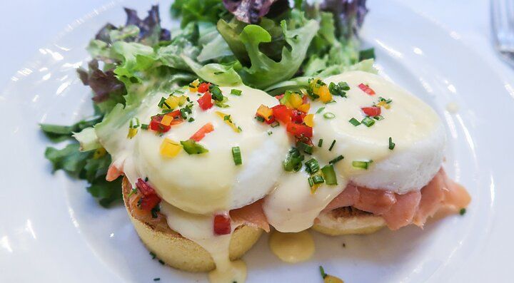 Uova alla Benedict da Sarabeth a New York.