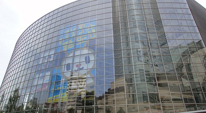 L'edificio della TV Asahi a Roppongi.