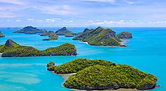 ISOLE VERDI SUL MARE BLU INTORNO A KOH SAMUI