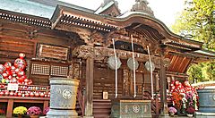 Tempio Jindaiji durante il festival dei daruma in Giappone.