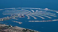 Le isole artificiali a forma di palma a Dubai.