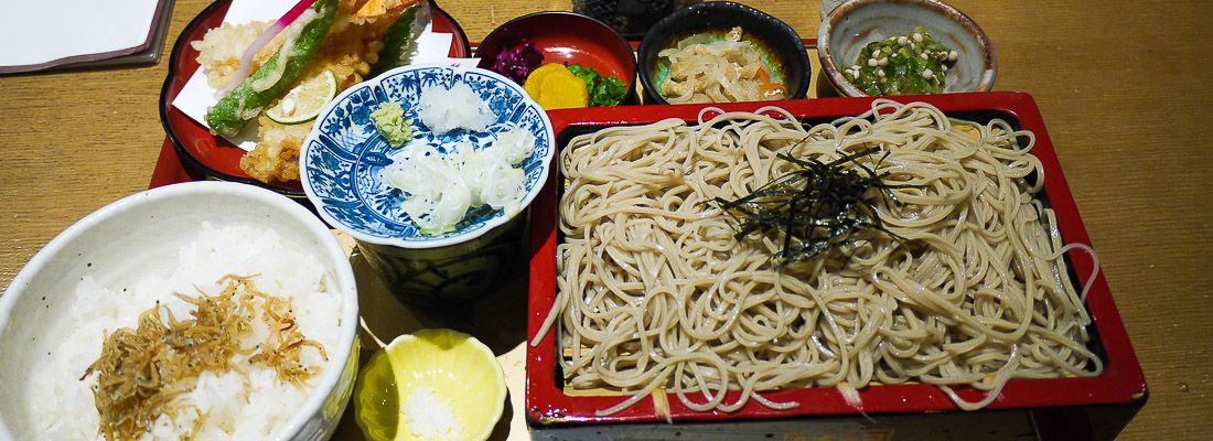 Soba e tempura al ristornate Ukiya.