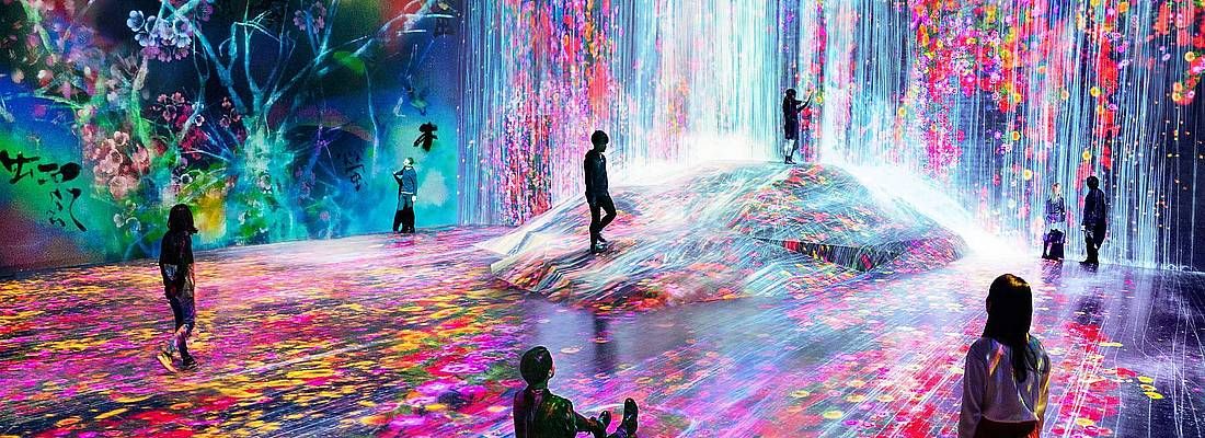 Spettacolo di luci al museo teamLab Borderless.