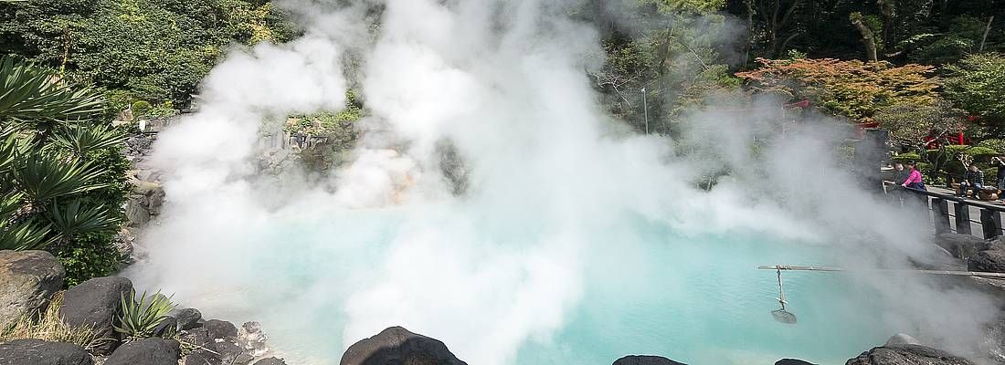 Vapori in uno degli inferni di Beppu.