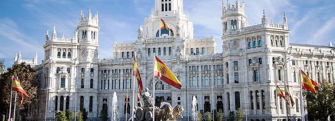 La Fontana di Cibele e il palazzo de Comunicaciones, a Madrid.