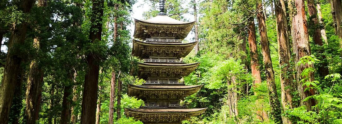 Pagoda a cinque piani a Dewa Sanzan.