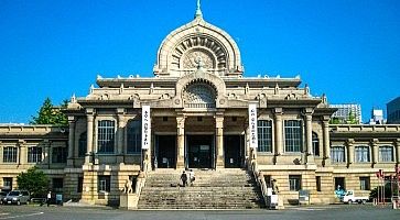 Il tempio Hongan-ji a tsukiji.