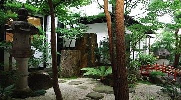 Il giardino dell'Oyado Yamakyu a Takayama.