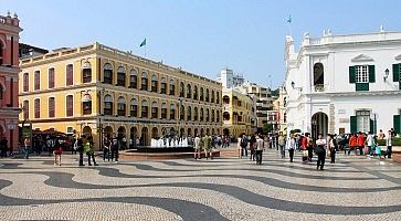 La piazza del Senato a Macao.