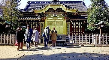 Il santuario Toshogu a Ueno.