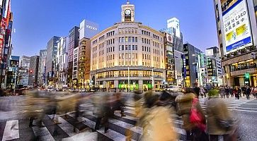 Incrocio di Ginza, nei pressi dell'edificio Wako.