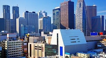 Vista dei grattacieli della zona di Shinjuku Sud ed Ovest.