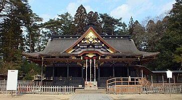 Il santuario Osaki Hachimangu a Sendai.