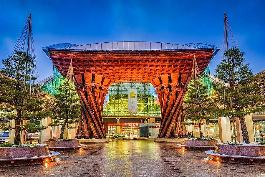 Stazione di Kanazawa