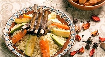 Couscous dish with grilled lamb