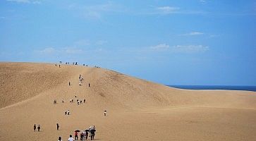 Tottori sand dunes