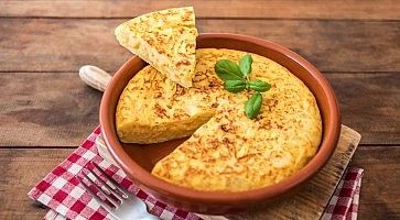 Una tortilla de patatas.