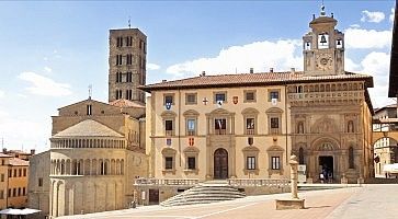 Arezzo main square