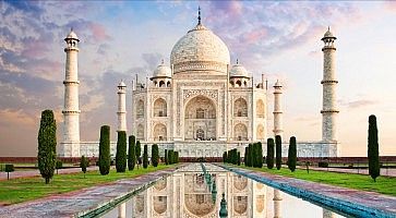 Taj Mahal in sunset light, Agra, India